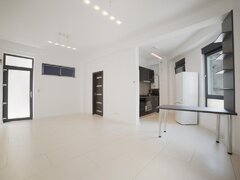 Turda, Grivitei, prima inchiriere, studio nemobilat, cladire boutique 2024